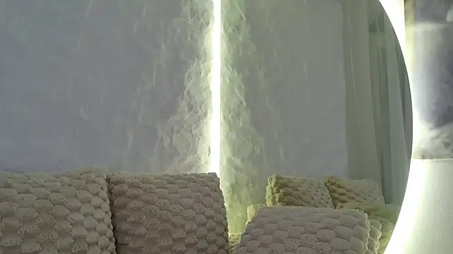Moniqque - Naughty video for last tipper