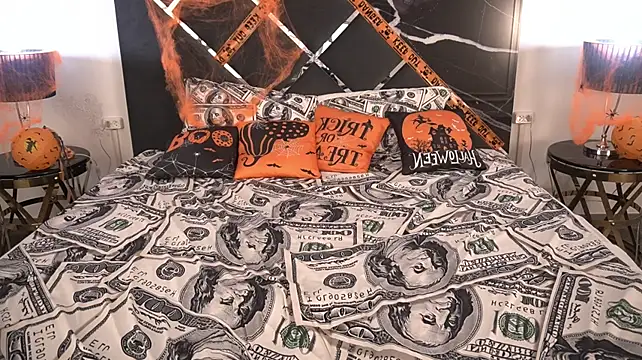 MagicPeachh_ - take off your shirt