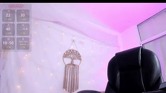 Ginni_charlotte - Show ass in thread slowly😍