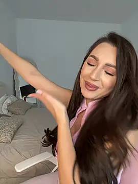 ClaraaJoy - Pleasure me or just love me