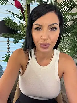 ReynaMorel - Tease naked boobies