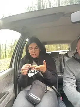 JessicaTwist - Szex az erdőben meztelenül
