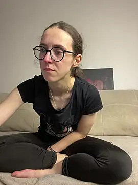MartiniiSelenna - Show feet