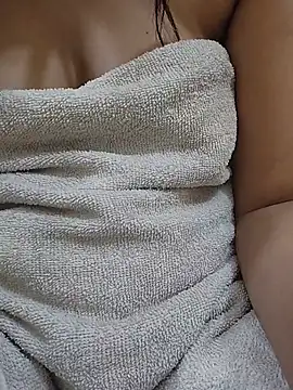 CuteSarikaLIVE - Ass show