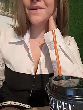 CrazyTori - Take off panties in cafe LT🎁