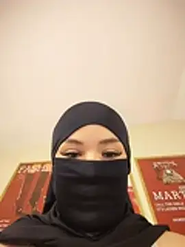 Baby_Doll_28 - I spit and hit my tits mm yes