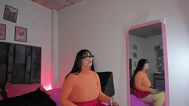 Esmeraldaa- - suck and spit dildo 🤤🥒