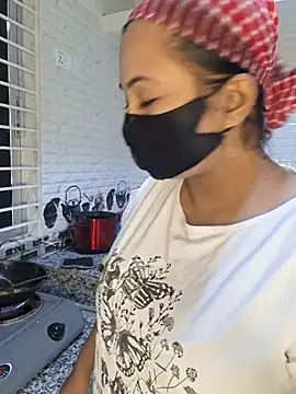 Bristy--- - Boobs in oil