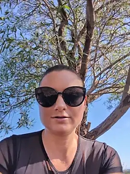 Samira-Summer - Anal Plug in Ass Last Tipper = Video