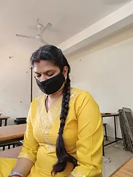 SexyBhumii - pussy show