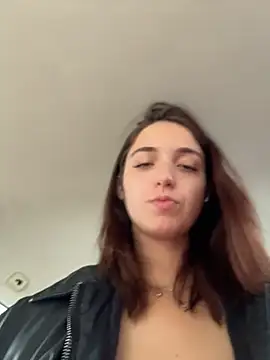 DollyTall - pull my panties aside + pussy close up