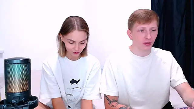 Juliaanddima - sh9w ass doggy naked