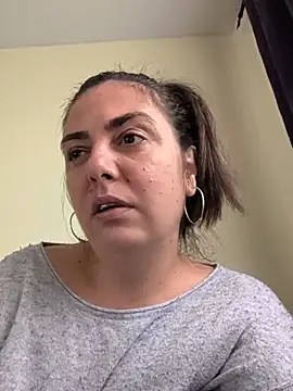 Arya_Malone - FINGERING MY WET PUSSY