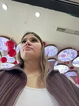 Cristal-Et-Moet - Destroy wet pussy big dildo💦