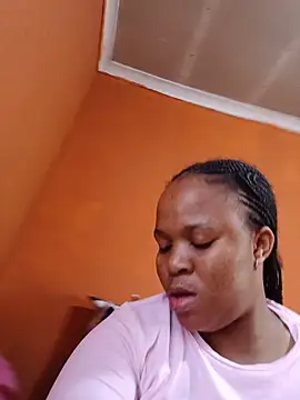 HugeTitisxx - Suck boobs
