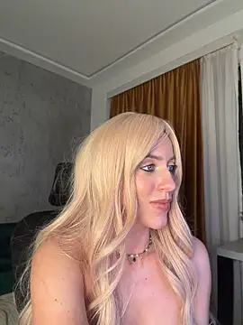 LunaAlya - Anal Dildo Play