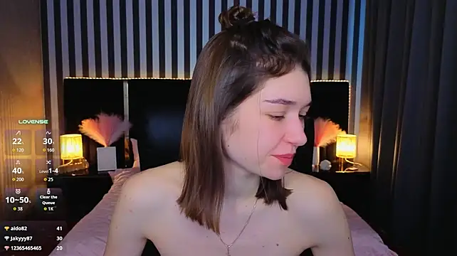 Cherry_Wipe - I'll play with my nipples