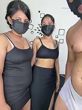 Itam_lusy - Fingering both girl at same time