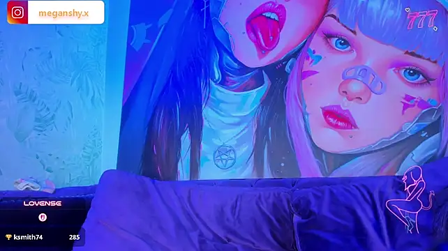 Megan_shyne - show ass and bounce