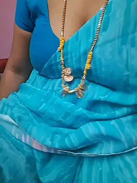 Tamil_Ammani - Boobs show😜😜😝🥰🔥🔥🔥
