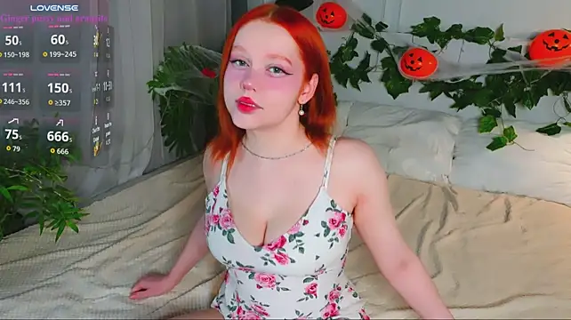 Elfa_Mirielle - To suck my fingers + eye contact