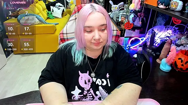 Softie_Sofy - Pussyfuck with black big toy~( •̀ ω •́ )