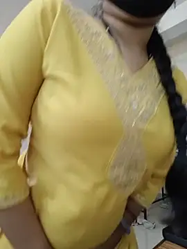 SexyBhumii - pussy show