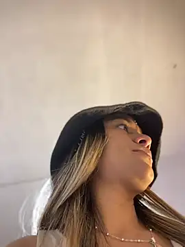 AngelPinkk_ - SPANK MY ASS REDD