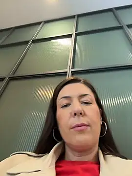 Eveangelll - Squirt in fitting room store