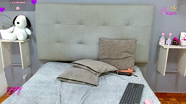 Alexandra_Castle - FULL NAKED + SUCK HARD