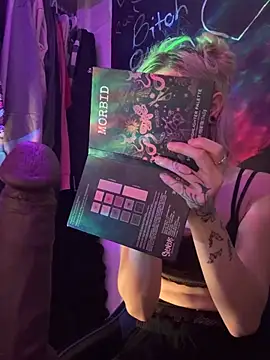 MollyMonroe666