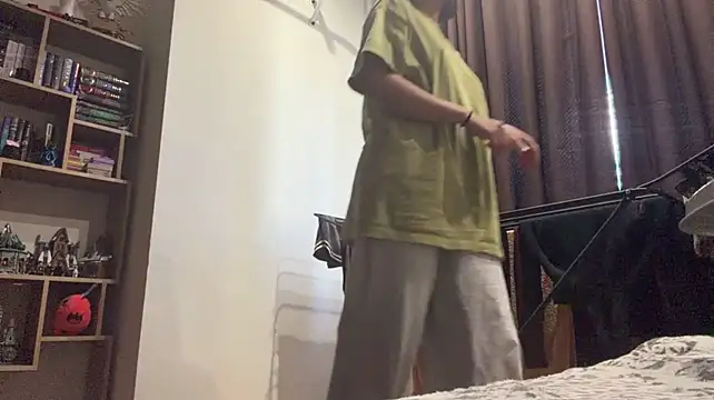 PaintedDisplay - Play with my juisy ass?<3