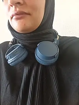 MisyonerNur - Dışarıda göğüslerini aç 😅