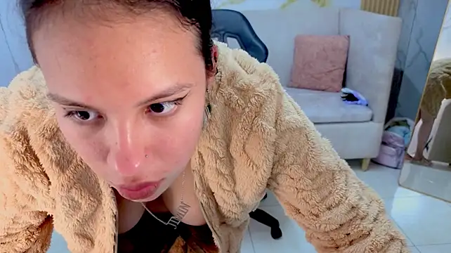Luana_s - rub clit