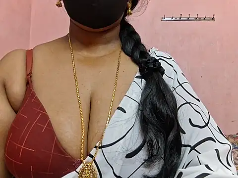 Sindhuja_sexy - Boobs cream show 😋