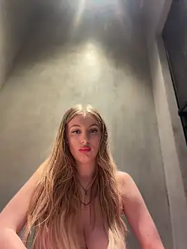 JessiTous - make my big ass red)