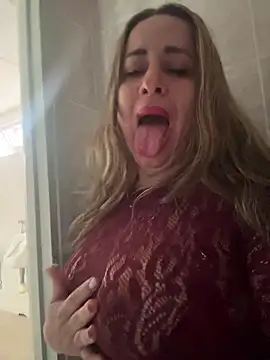 Laarti - Squit en los baños de hombres