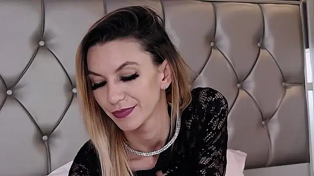 MayaHale - 🤩💦 Get me all Naked🤩💦