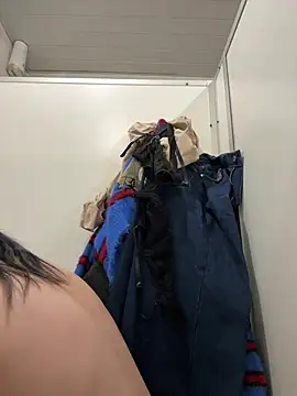 Only_April - a powerful FIRST SQUIRT