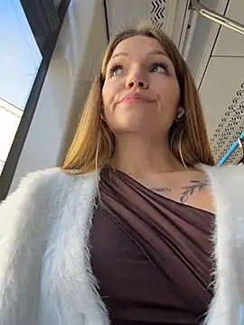 StreetSquirt - move aside panties+pinch clit in public