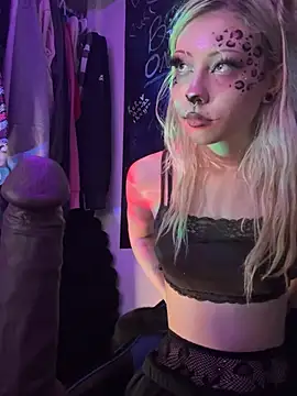 MollyMonroe666