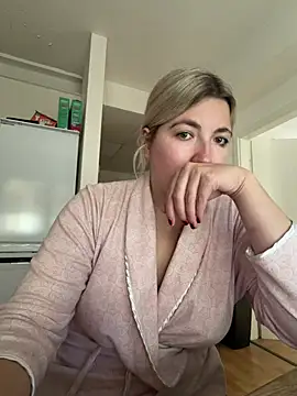 LauraStarr - Go in doggy and shake Ass slap 15x
