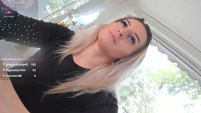 Ella_Vee - 5x Spanks 🔴🔴🤩
