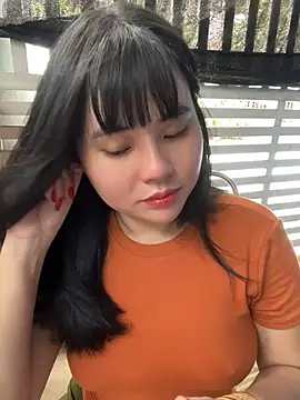 Fishinggirl2k - Help the fish have a delicious meal.