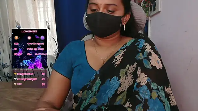 Pavani-Darling - ice on boobs in 5 mins