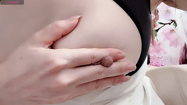 Xiaoxiao-258 - 爱你不是三两天小粉控制5分钟