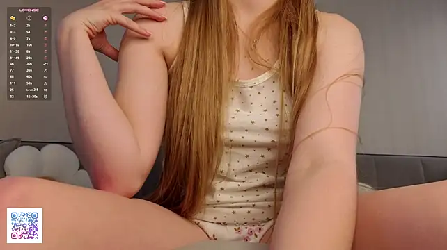 RosamariaBreeding - Put naughty hand in my panties🥵