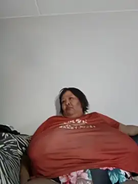 Nancy111 - Make Me cum and squit in my toy