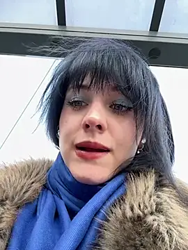 Only_April - a powerful FIRST SQUIRT
