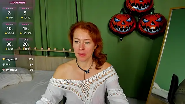LeticiaRomano - beautiful dance in bodysuit